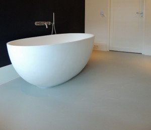 design gietvloer in badkamer